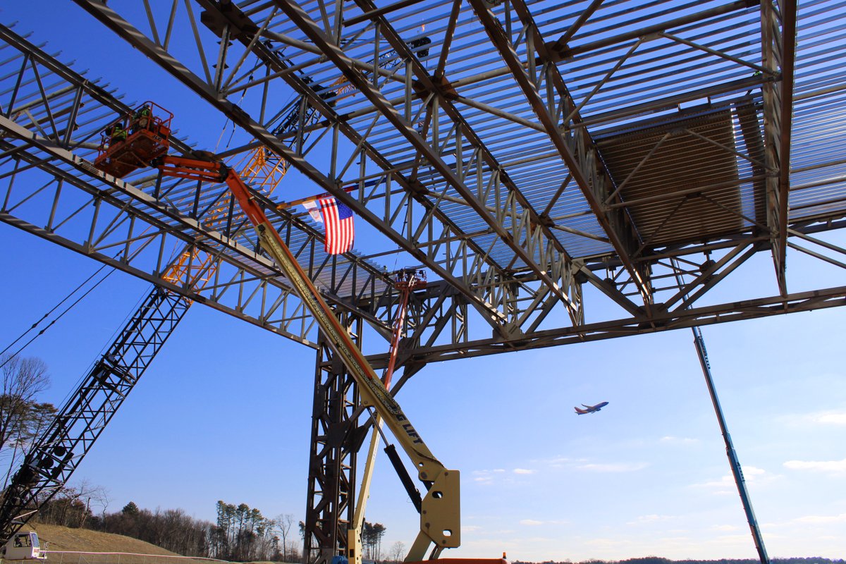 suresteel's tweet photo. We celebrated the topping off at Southwest Airlines BWI Hangar this week where we set the last steel beam into place on the primary structure. Thanks to our team, @ClarkBuilds, @SouthwestAir, and @GhafariCo for the hard work on this 144,600 sq ft hangar. #SureSteel #Sure30 https://t.co/eyRGLBj0un