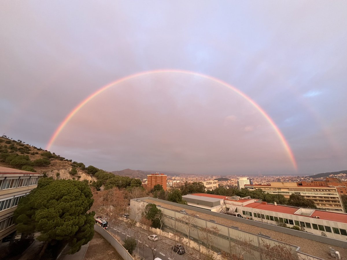 pat_fernandez9's tweet photo. amazing views from the lab 🌈 https://t.co/t9LTnPnoDQ