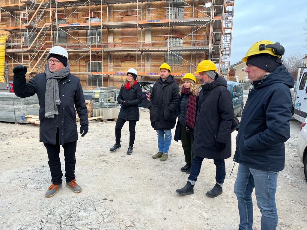 Heute war es  soweit - das Studio Duncan/McCauley war zu einem Auftakttermin vor Ort in #Forst #Lausitz Nach europaweiter Ausschreibung konnte sich das Berliner Ausstellungsbüro durchsetzen. Ein konstruktiver Beginn einer neuen Etappe auf dem Weg zu unserem künftigen #Museum