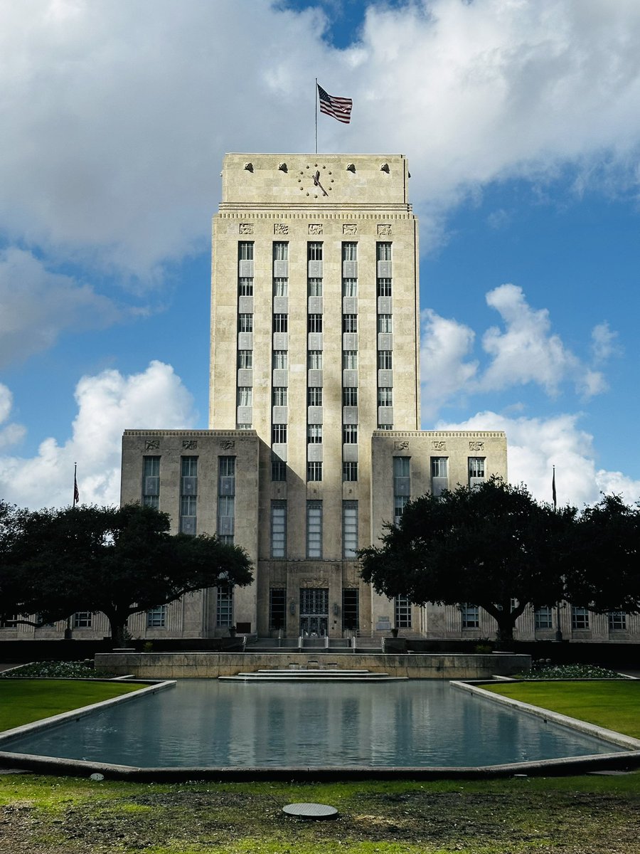 CGHollins's tweet photo. Doubt this will get old anytime soon.

#iloveithere #cityhall #letsgettowork #controller #Houston #citycontroller #houstoncitycontroller #chrishollins #cghollins #newjob https://t.co/2Tv8aDHdeG