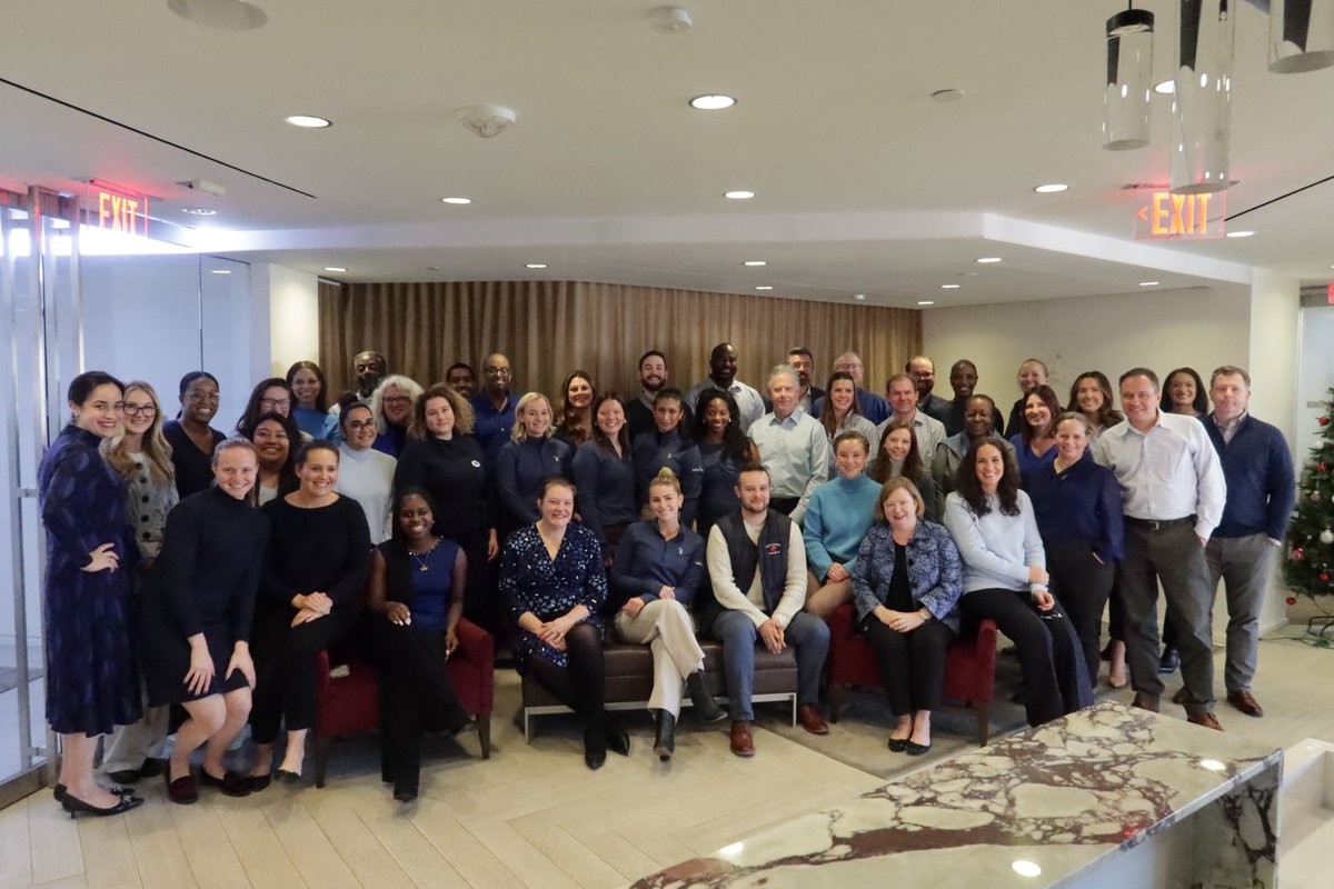 AHLA Foundation and <a href="/AHLA/">American Hotel & Lodging Association</a> participated in #WearBlueDay as part of National Human Trafficking Prevention Month/National Human Trafficking Awareness Day. (1/3)