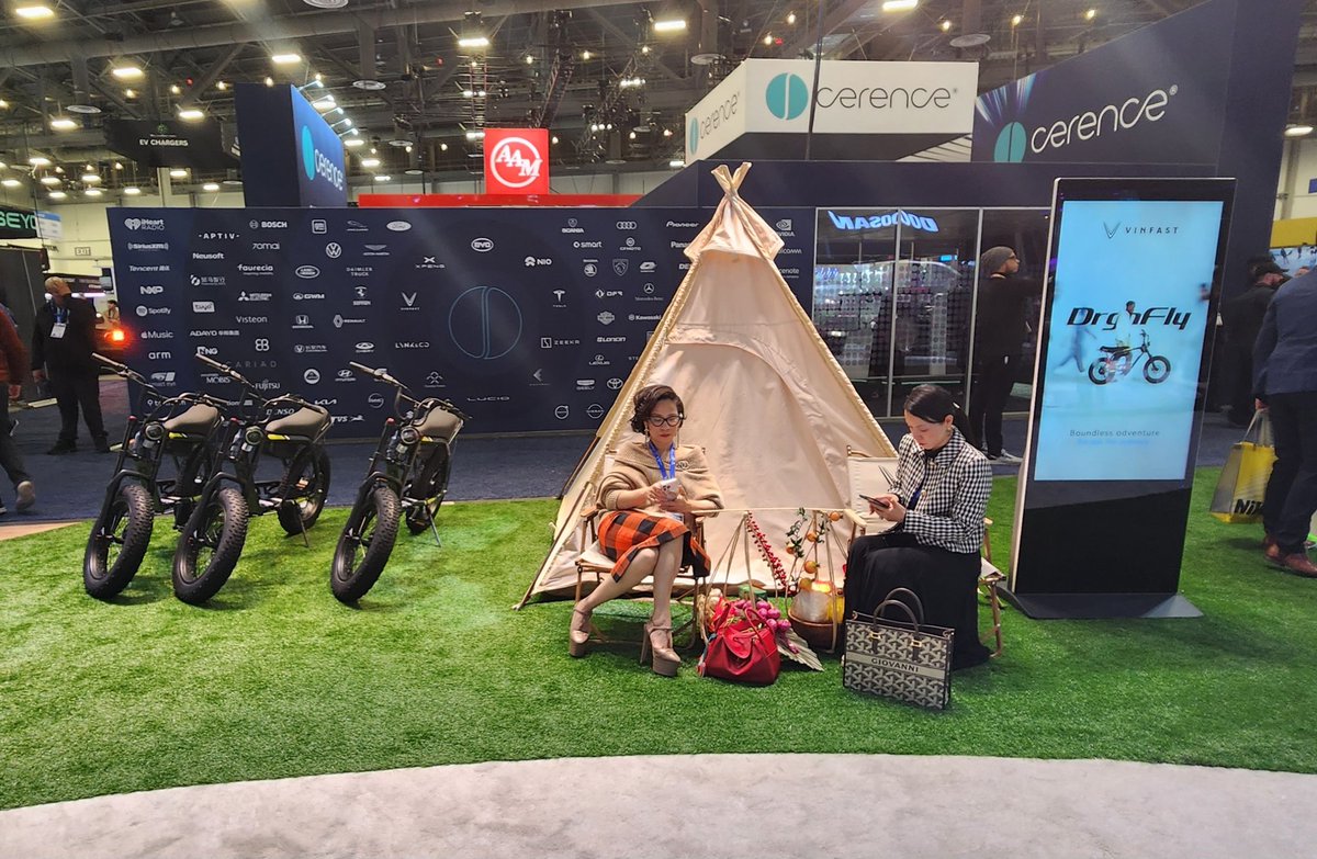 aieatechguy's tweet photo. Camping with your electric bikes #CES2024 https://t.co/noQN3TEJN5