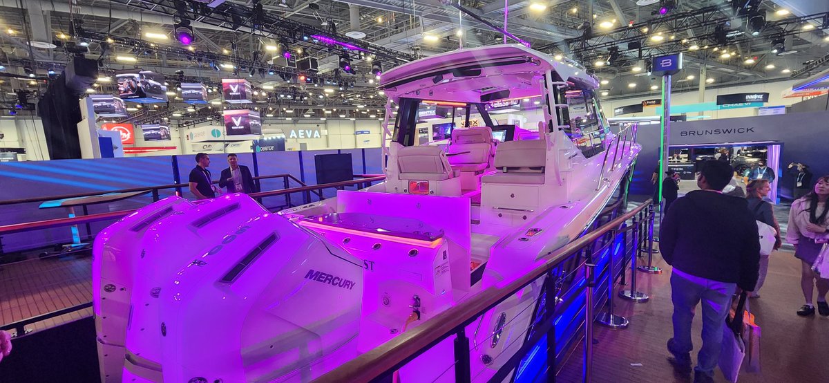 aieatechguy's tweet photo. Let's go Bayliner boating #CES2024 https://t.co/N5P3kAvttO