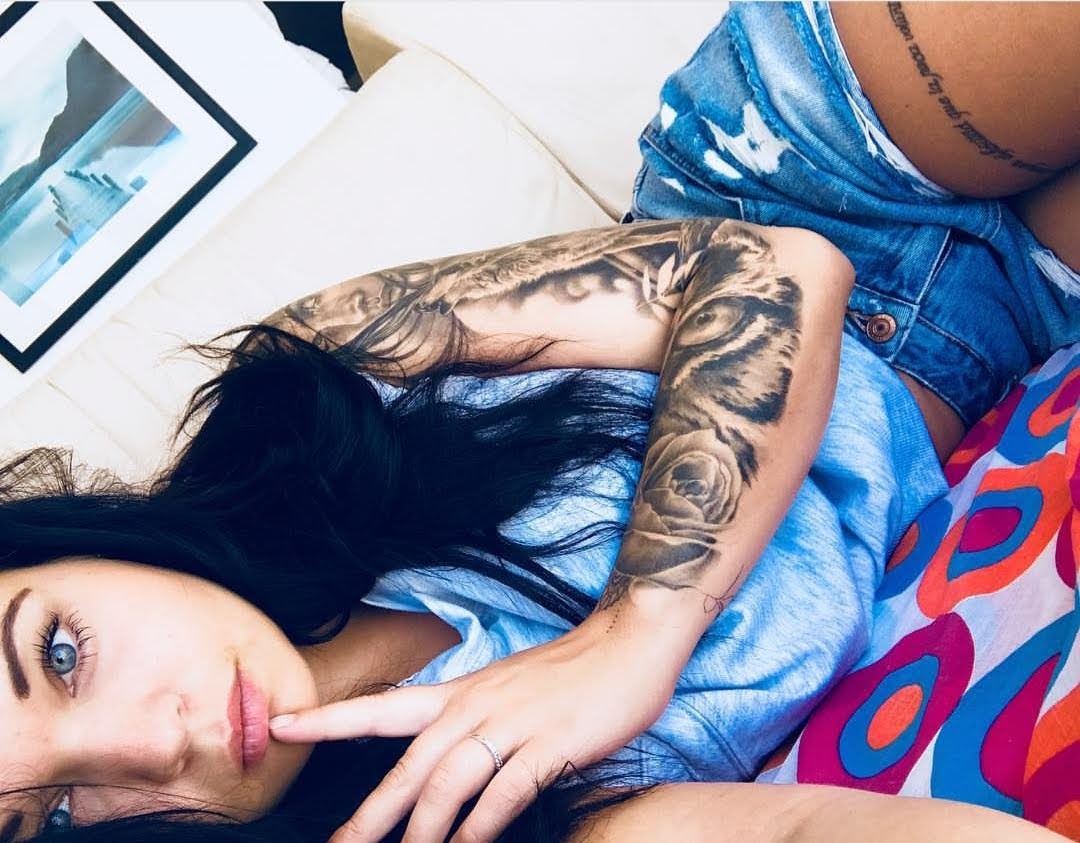 MissGatho's tweet photo. I've been away for a while, but I'm back. Come follow me and my pictures on OnlyFans. 💙

https://t.co/TYIYUSRb0B

#hot #horny #boobs #bigboobs #lingery #underwear #ass #bigass #dikkebillen #geil #sexy #highheels #wet #wetpussy #lesbian #porn #naughty #girlnextdoor #onlyfans https://t.co/uSNQ9tJQyA
