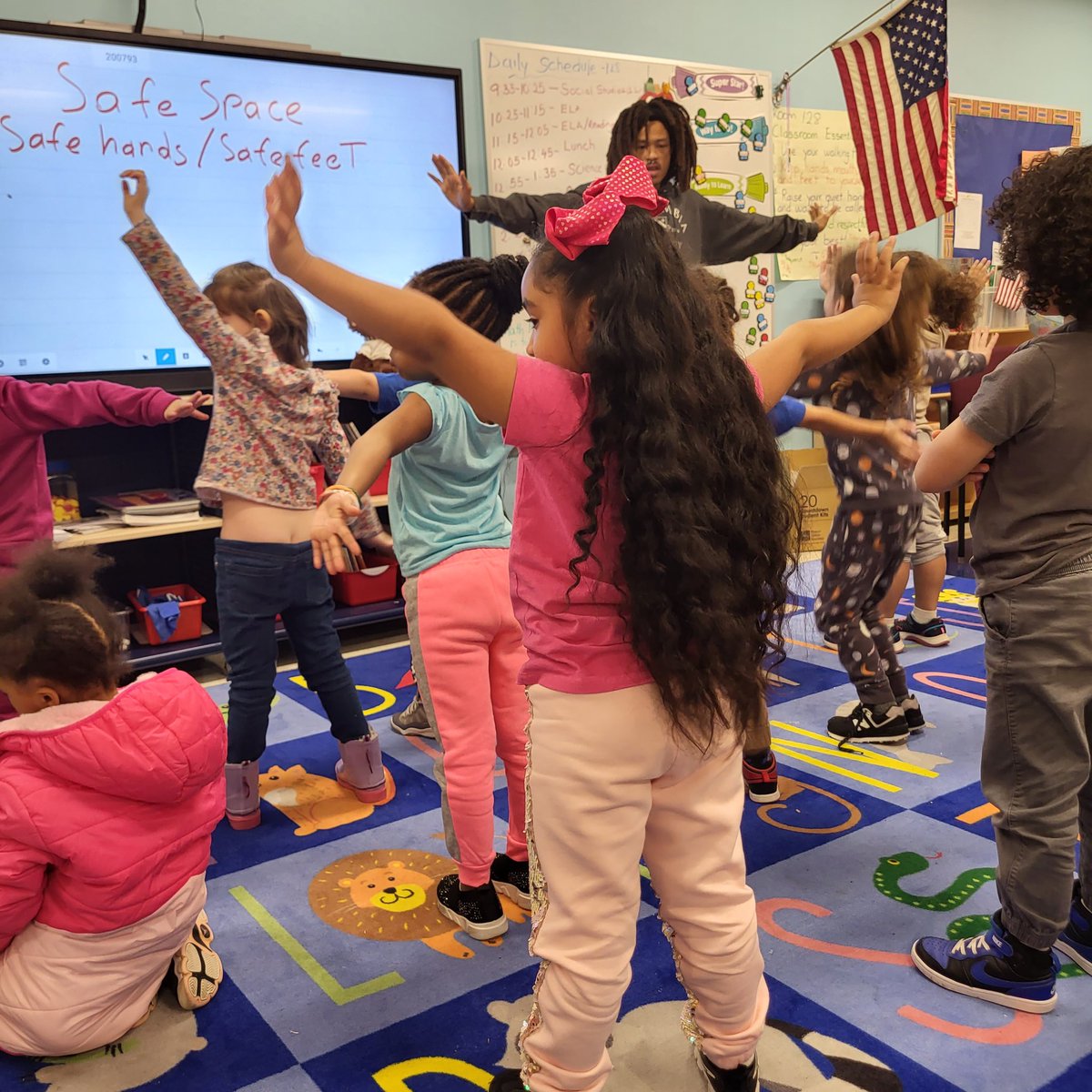 THE Halle School of Inquiry tweet media
