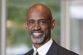 As we approach #MLKDay2024, the late Vantage CU CEO Hubert Hoosman will be remembered for his fundraising efforts!"

Credit Unions Earn MLK Memorial Inscription with $1M in Donations 
cutimes.com/2008/02/12/cre… via @CookeonCUs 

#creditunions #creditunion #MLKDay #MLK <a href="/AACUC1/">AACUC</a>