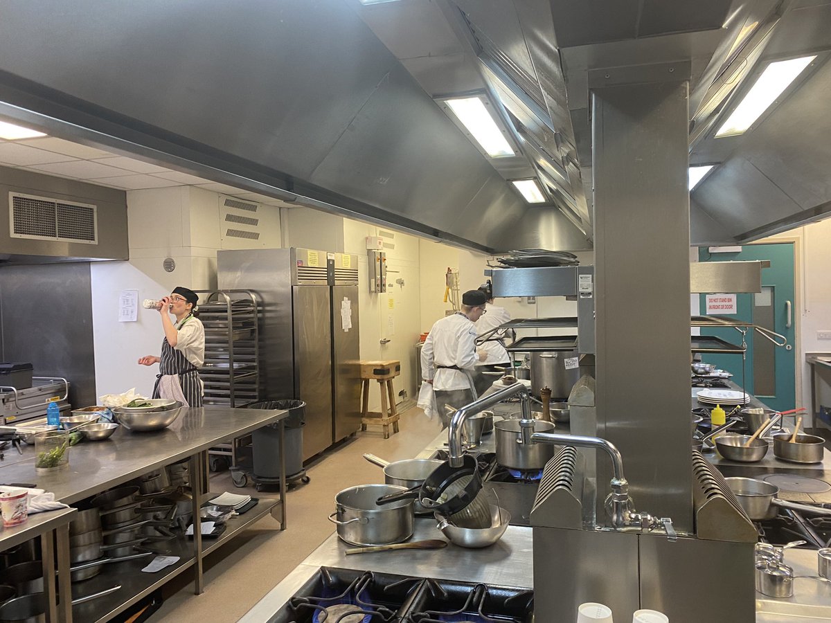 Stephanie conway tweet media