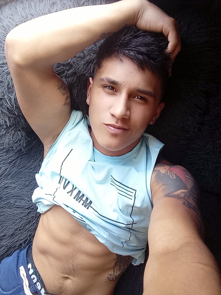 PIPE_P2's tweet photo. Ey...
💪 https://t.co/s8mhghXY0F