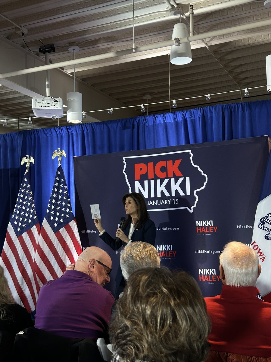 “You deserve better. You deserve an America without chaos… You deserve an America better than when you have a couple of 80 year olds running for President… You can make it better. And we will make it better.”
Haley calls for Iowans to fill out commit to Caucus Cards.