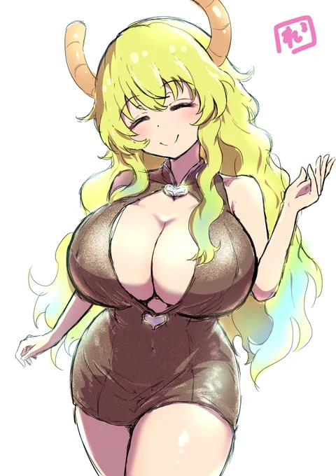 ドレス姿のルコアさんあまり記憶にないのですが最終的にはゴールドっぽい色になってましたピンクの方がよかったのかなー 