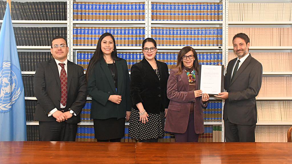 Guatemala 🇬🇹 deposited the instrument of Ratification of the #KigaliAmendment to the #MontrealProtocol on Substances that Deplete the Ozone Layer #ClimateAction