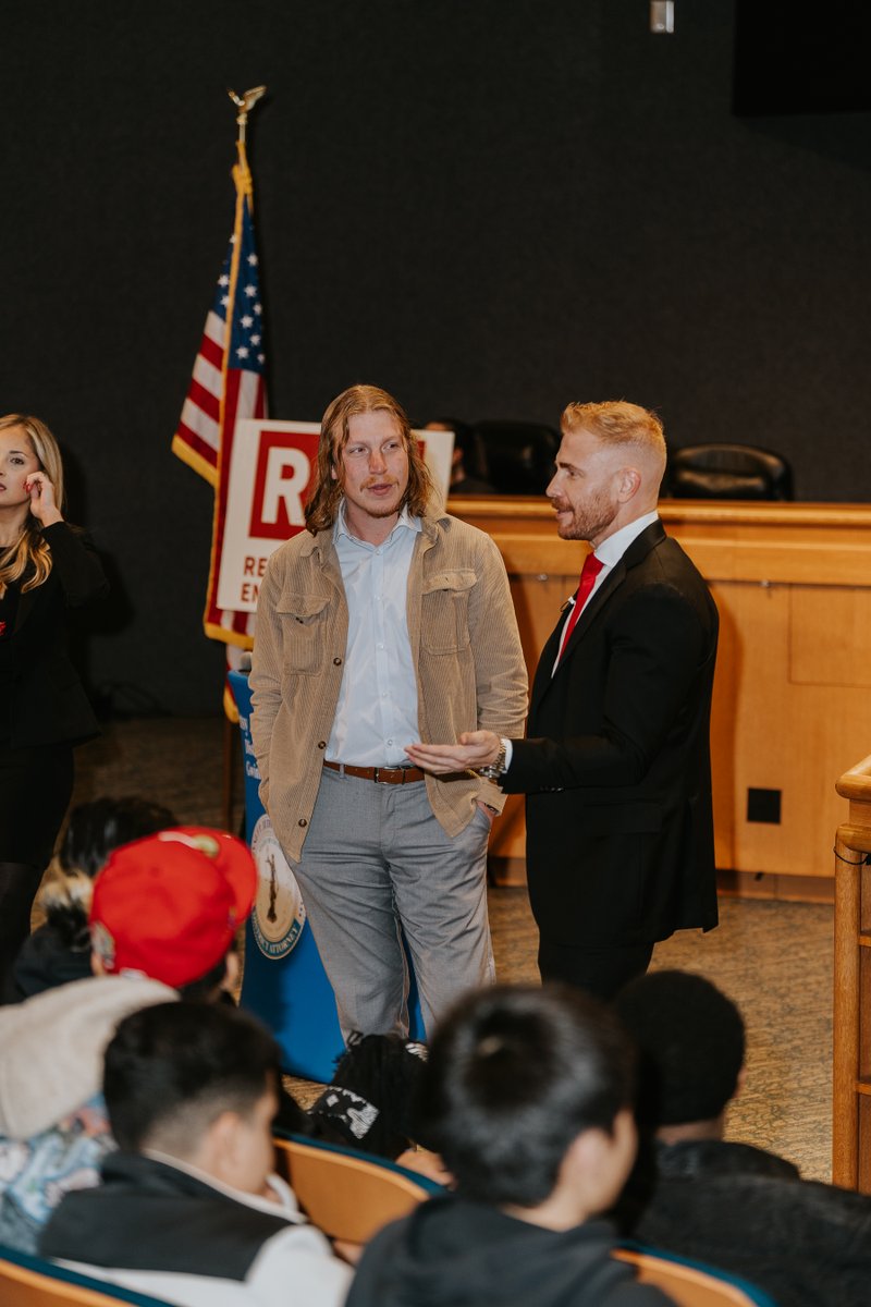 Here at RED, we have built the very best community 💪

2022 alum students showed up to our 2023 graduation ceremony for support &amp; prove that we are with each of participants for the long haul!

Click the link in our bio to find out how you can become part of our community!