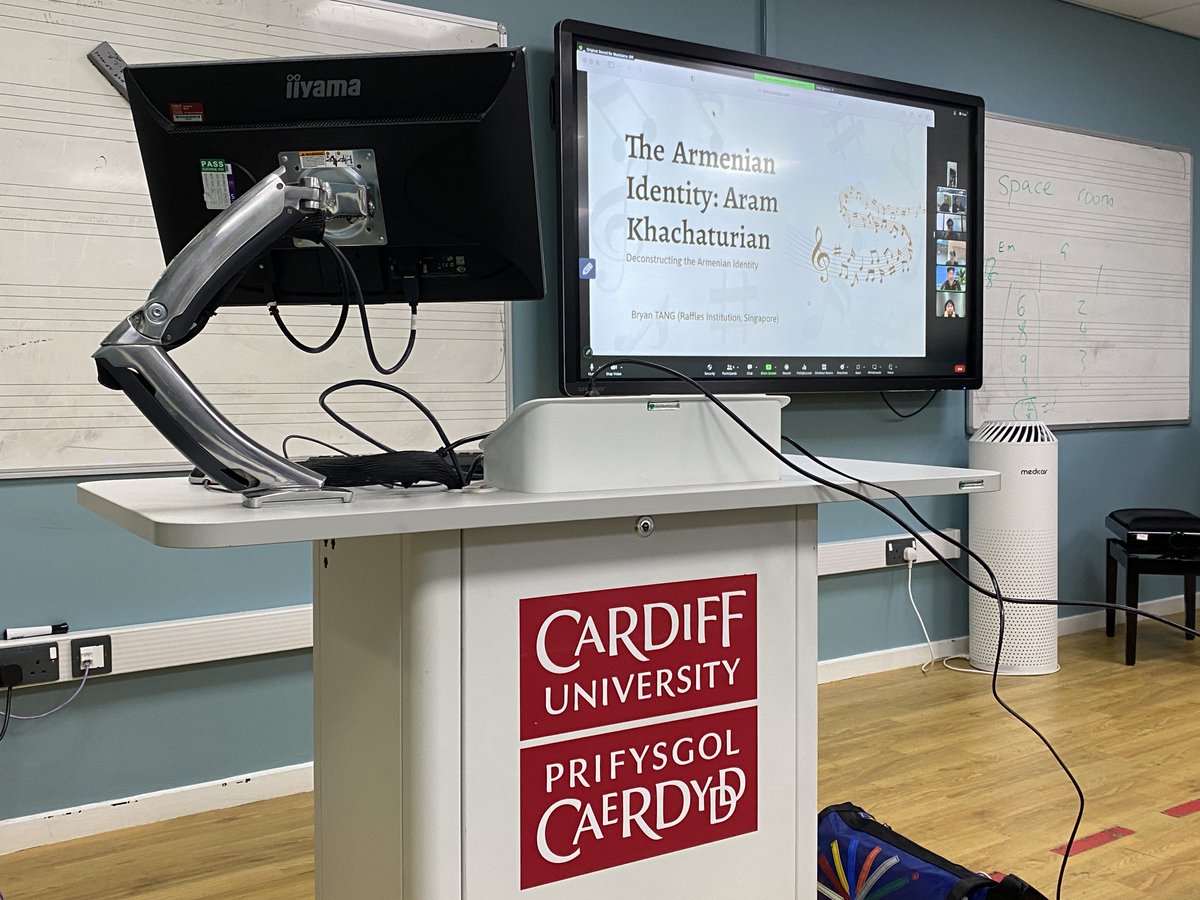 BFERMARSC's tweet photo. It was a pleasure to host our RMA South East Asia Chapter this morning and see their interdisciplinary work.
Particular thanks to our incredible presenters from @RafflesInst for their insightful contributions.
#RMAStudent @royalmusical @bfeadmin @cardiffunimusic @poumpak__ https://t.co/YjFO6c055q