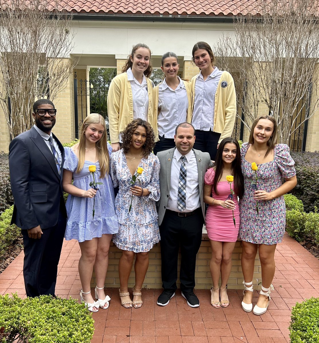 AHN Varsity Basketball tweet media