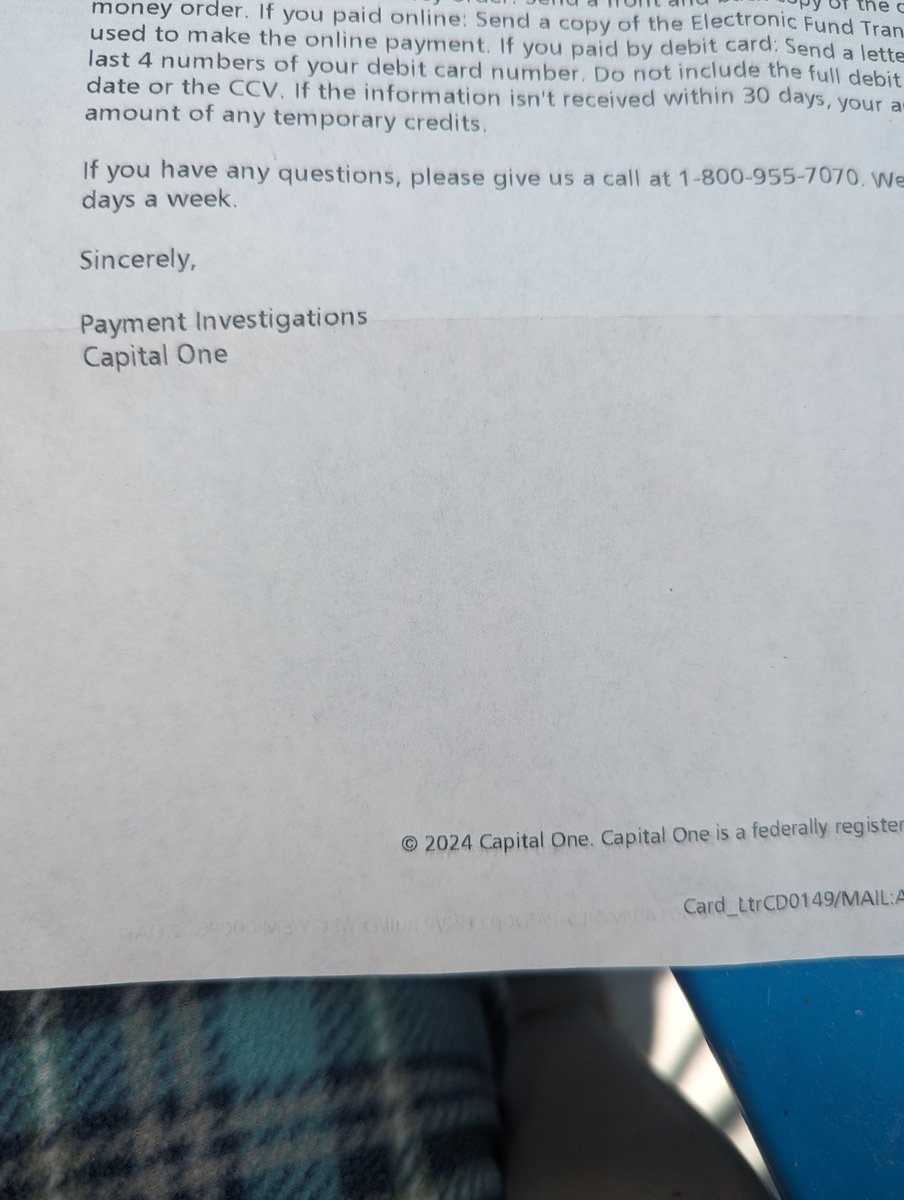 Michaels1152's tweet photo. @AskCapitalOne 24/7 my azz.  Ive been trying for a month. https://t.co/muEuXnDFZF