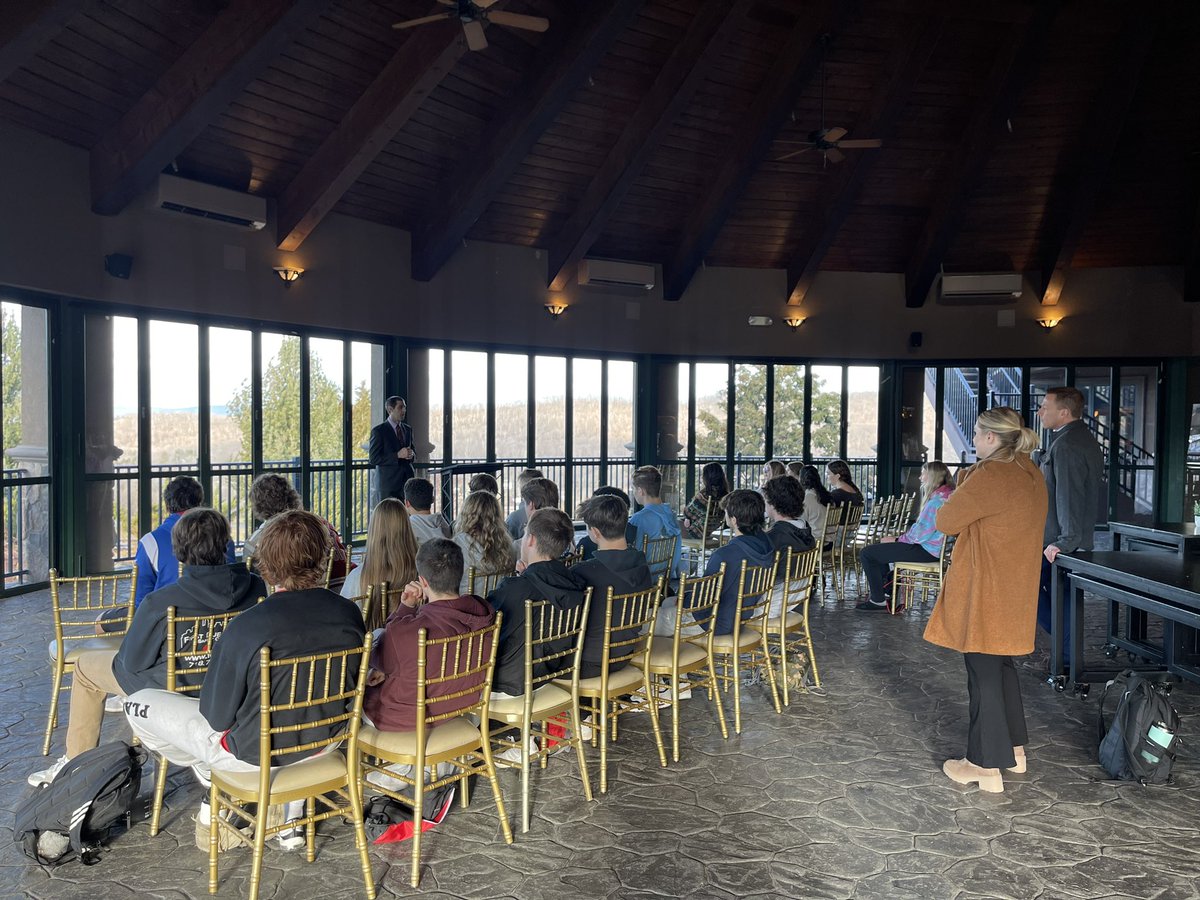 Theresa Emma tweet media