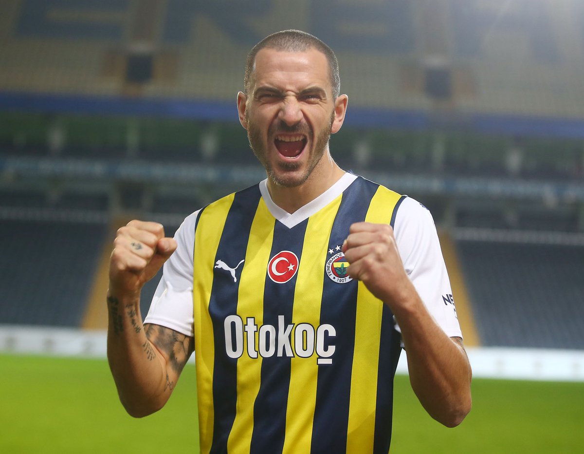 FabrizioRomano's tweet photo. 🟡🔵🇮🇹 Official, confirmed. Leonardo Bonucci has joined Fenerbahçe from Union Berlin on short term deal valid until June.

↪️🇧🇦 Next one for Fener: Rade Krunić. https://t.co/qeoME0XhOY