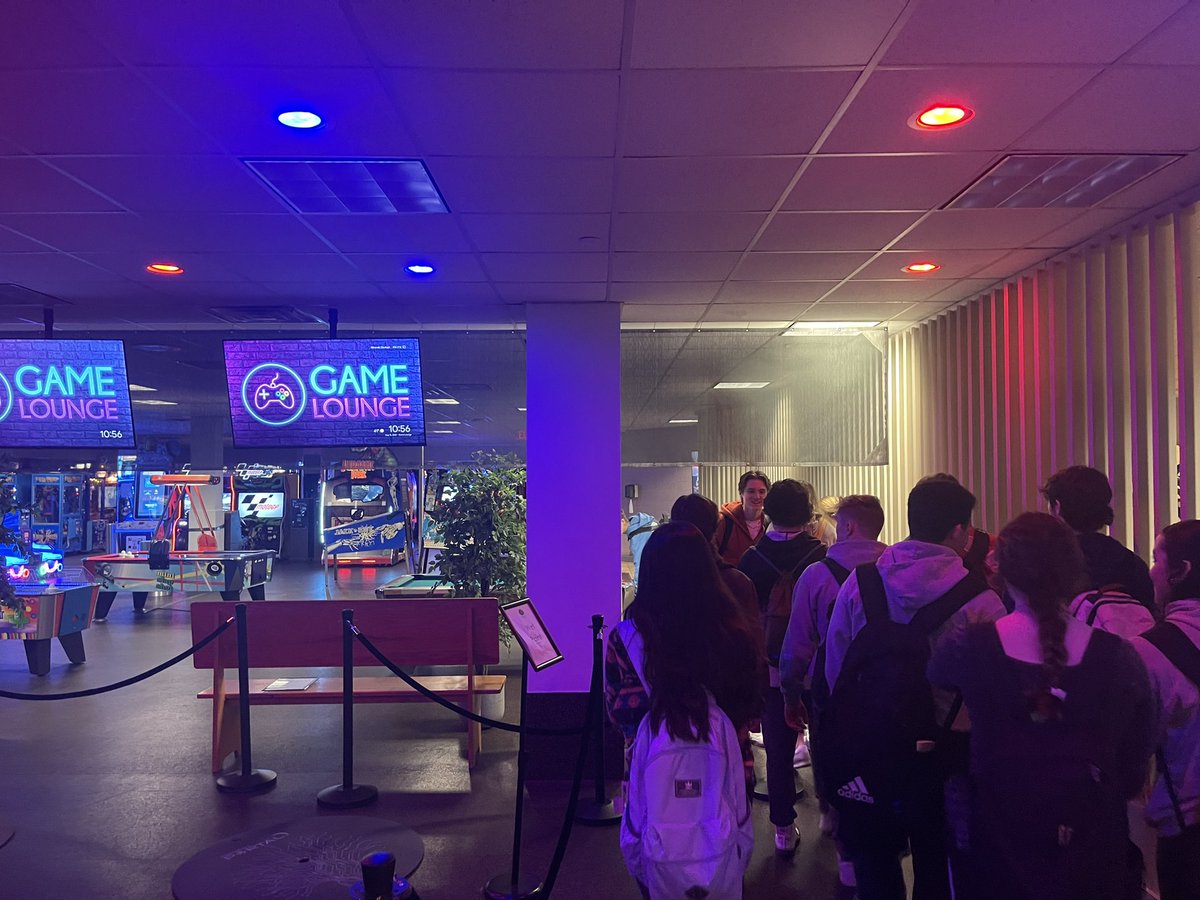 Theresa Emma tweet media