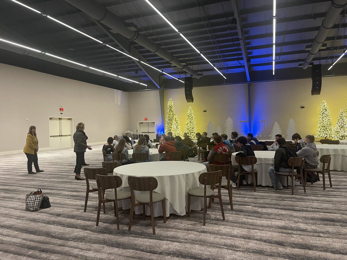 Theresa Emma tweet media