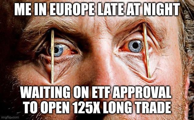 Me right before the ETF approval, and then realizing nothing happened.

$BTC | #BTC