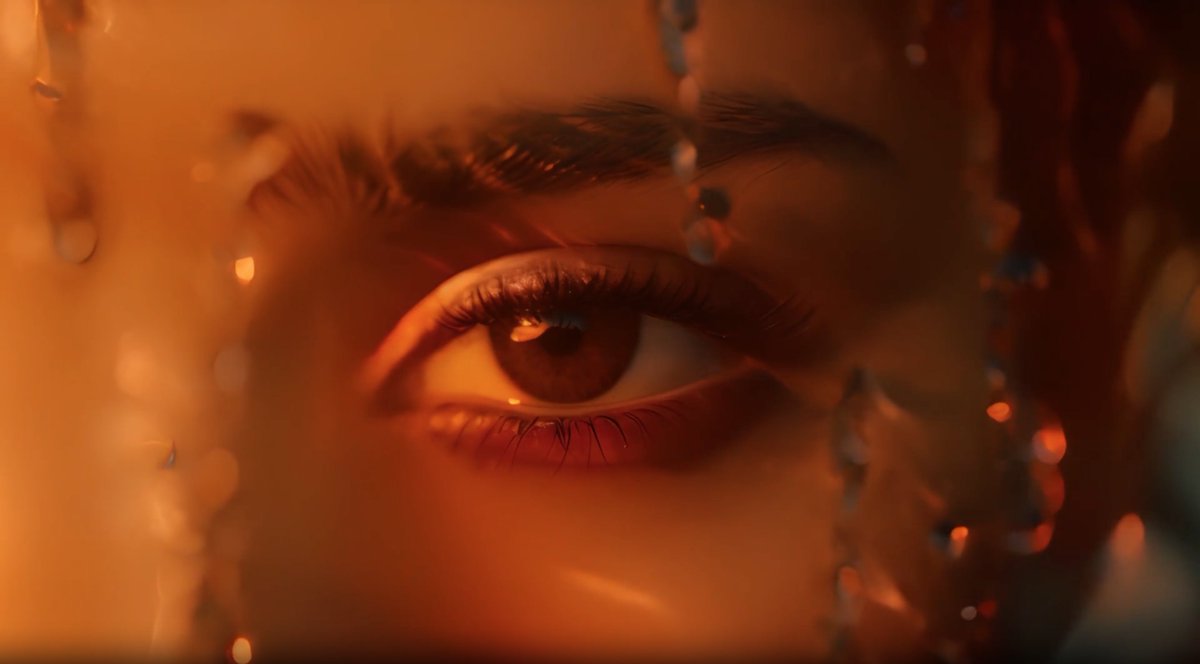 jojoliciosa's tweet image. Art + music lovers! 
Listen "Refusés" my 1st #musicNFT with #AIvideo in collab w/@playoriginstory now on @ourZORA✨

🔥Like, mint, share! Celebrate the outsiders, rebels, immigrants, the "other", in a decentralized world, there's a place for all!

0.01 ETH
zora.co/collect/zora:0…