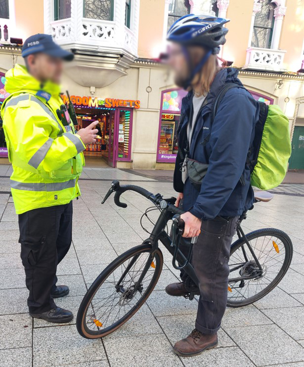 cardiffcouncil's tweet photo. Our City Centre Wardens teamed up with @SWPCardiff to enforce the no-cycling rule along Queen Street.
Between October-December, #OpCastor has seen:
✅504 cyclists stopped
✅98 stolen OvoBikes seized
✅14 fixed penalty notices issued
✅2 Sec 59's issued to electric scooter riders https://t.co/QE6HG04b4O