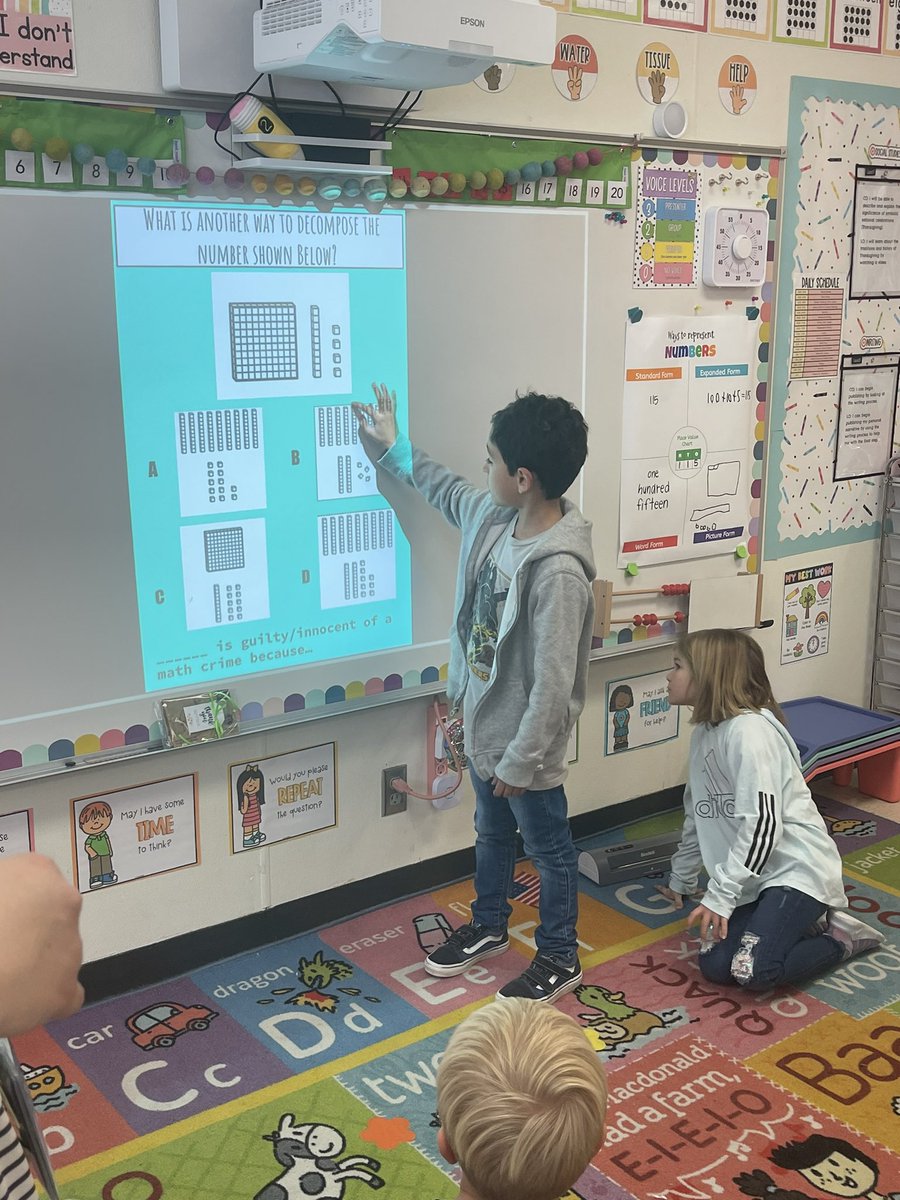 mrs_rebo's tweet photo. Numbers on trial! 👩‍⚖️👨‍⚖️Learning to decompose numbers greater than 120 to determine if they are GUILTY or INNOCENT of their crime! #mathisfun @alvinelementary @MrsLopez_AE https://t.co/hgbzF1NTFo