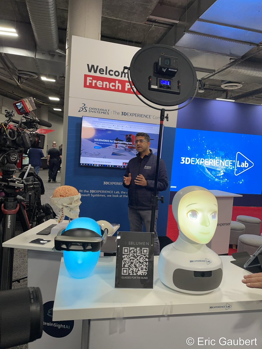 kalydeoo's tweet photo. Abhishek Bali details the specific support provided to the #startups from @SOLIDWORKS!
#CES2024 #CES3DxLab @Fred3ds
@HaroldSinnott @enricomolinari @jblefevre60 @pierrepinna @nincoroby @Nicochan33 @tewoz @PawlowskiMario @LaurentAlaus @Shi4Tech @AlbertoEMachado @CurieuxExplorer https://t.co/MqNb3k5qa4