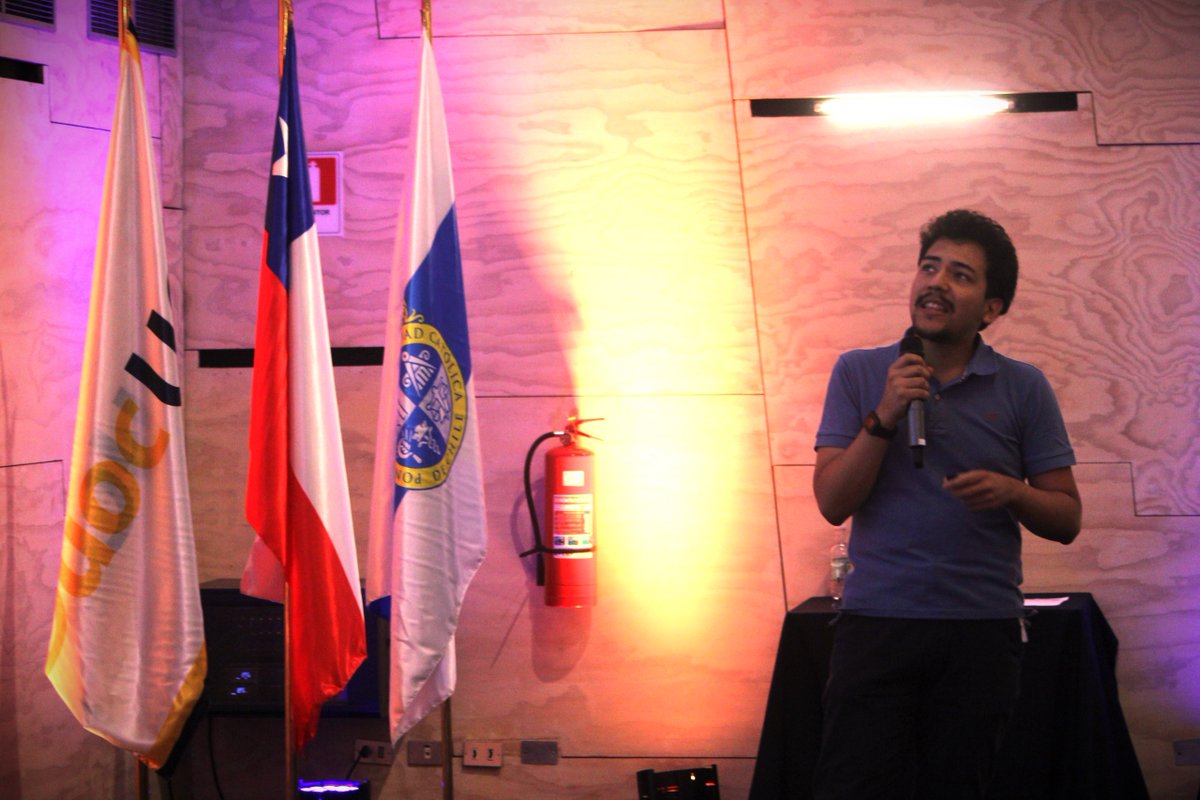 ANCIChile's tweet photo. Nuestro analista Eduardo Riveros realizó una presentación sobre la implementación segura de sistemas interoperables esta tarde en la #Connectathon de @HL7Chile, en el @DuocUC San Joaquín #ciberseguridad #FHIR #CSIRTGob ¡Muchas gracias por la invitación! https://t.co/IAuVqCc8yK