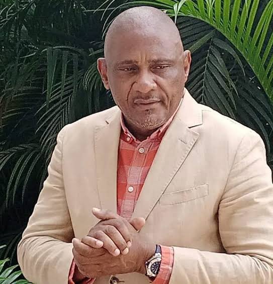 pepele_news's tweet image. 🔴 #KINSHASA | Juste après sa notification par le ministère de l’intérieur, le Gouverneur a.i de la ville province de Kinshasa, Gérard #MULUMBA réagit : « légaliste, nous ne pouvons qu’accepter cette décision du VPM de l’Intérieur nous confiant la gestion de la ville de Kinshasa.