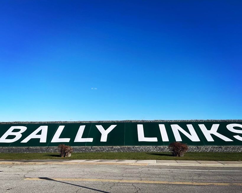 bronxbp's tweet photo. It is a new day in the Bronx! 

Today, we unveiled new signage for Bally’s Golf Links at Ferry Point. This name change shows the rest of the world that our borough means business and we are ready to chart a new course. https://t.co/1JbPJiJ8ZQ