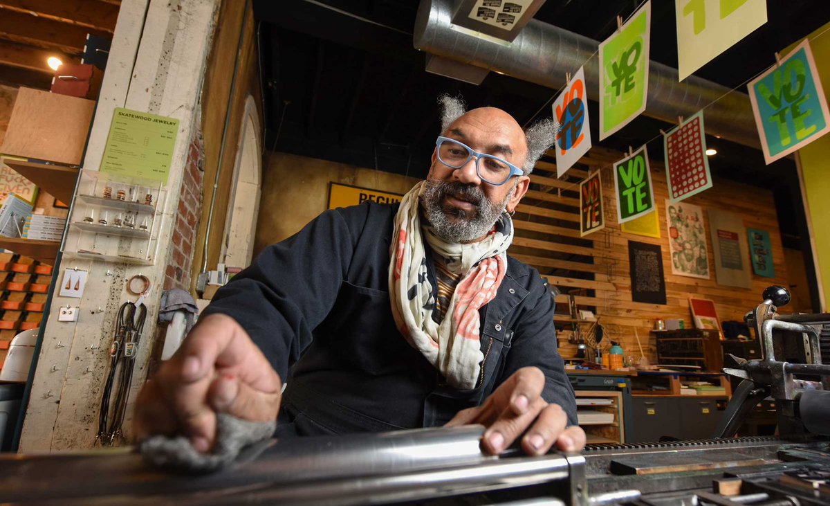 Get ready to be inspired as Rick Griffith shares his insights &amp; experiences in the creative industry, concerning community, ethics, collaboration and AIGA. #AIGADetroit #letterpress #Detroit 

eventbrite.com/e/open-spaces-…

Photo of Rick on letterpress by 
Anthony Camera