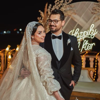 IslamAGamil's tweet photo. #NewProfilePic
My eternal love 😍❤️🌺🌹💗 https://t.co/hmu49cEimS