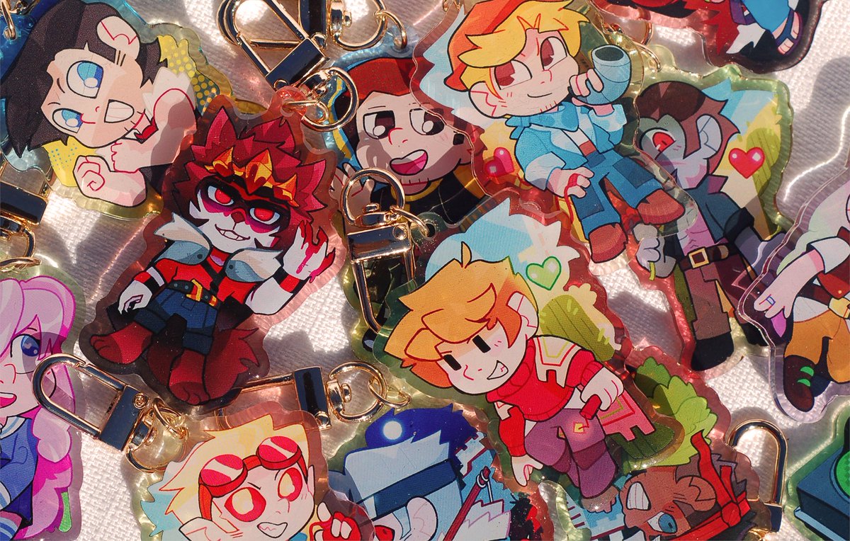 chrisriin's tweet image. my shop re-opens TOMORROW at noon EST with a WHOLE bunch of new stuff!

these will NOT be pre-orders so stock is limited (for charms &amp;amp; pins) and will ship out as fast as i can pack em&apos; so make sure to keep an eye out! :D