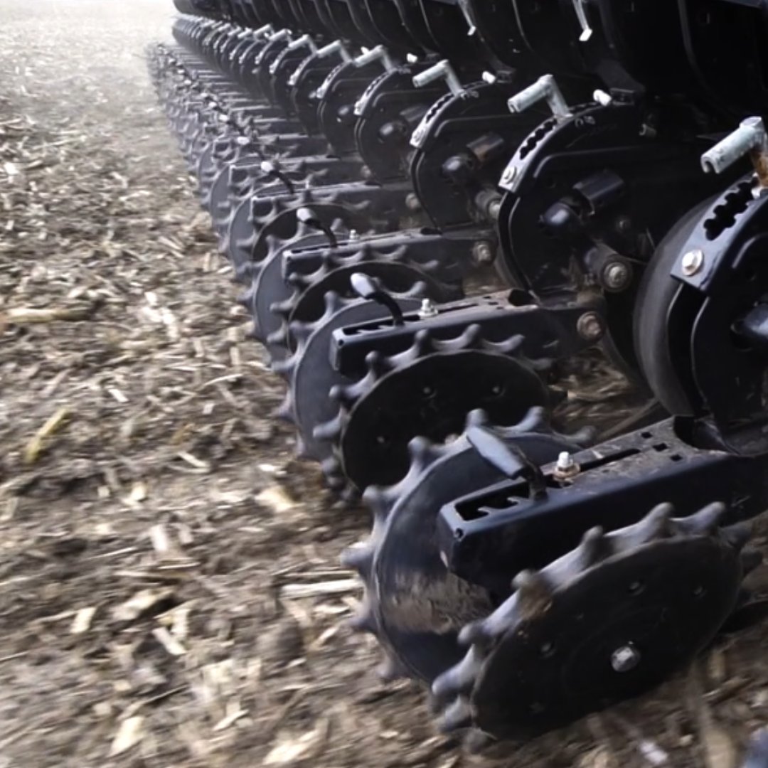 mudsmithGW's tweet photo. Are you ready for #Plant24? Get your MudSmith Gauge Wheels and get ready to hit the fields sooner.
#mudsmithgaugewheels #openrimdesign #madeintheusa #goodbyecloggedwheels #aglife #Farmlife #familymade https://t.co/ZWTT6WKrQU