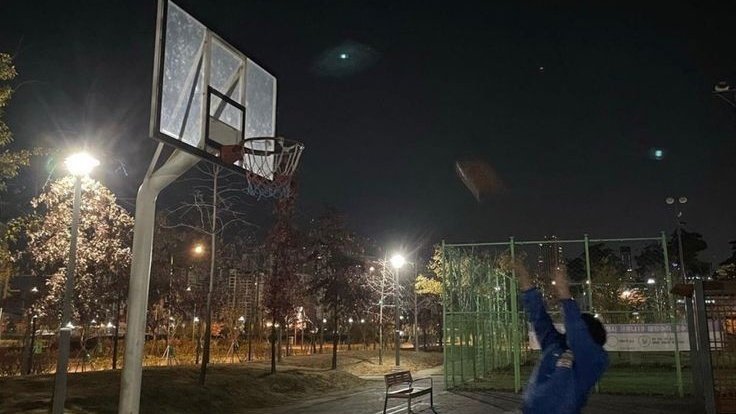 taefrodit's tweet photo. #taekookau 
basketbol ve voleybol kaptanları pek de iyi anlaşamıyorlardı. https://t.co/Vjg1V834cQ
