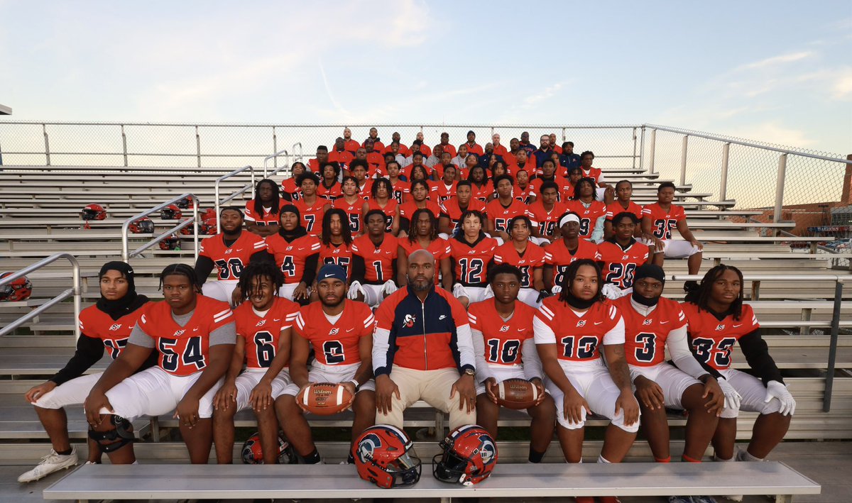 Definitely missing the fellas already! <a href="/S_Warriors_FB/">Eleven Warriors</a> #witboys