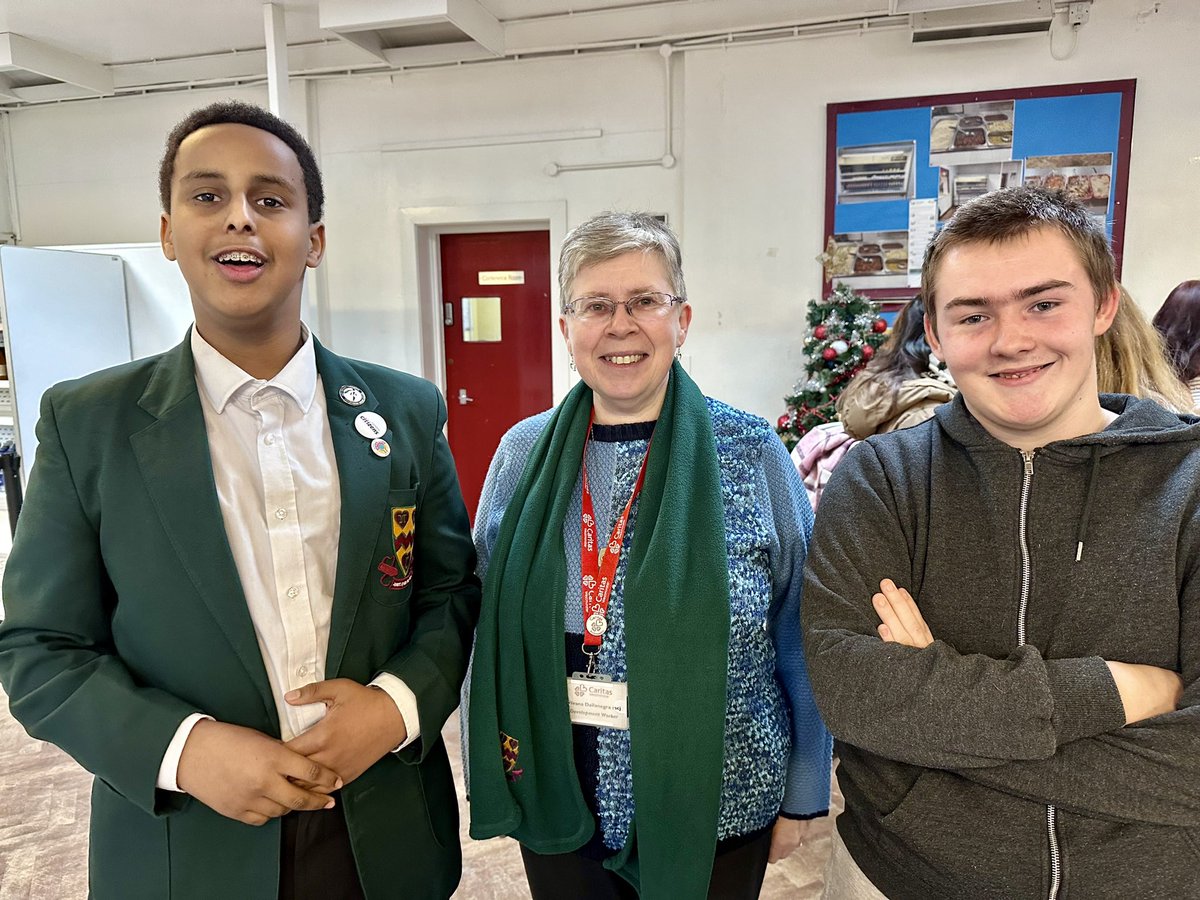 NCCBrent's tweet photo. We appreciated @Silvanarscj a member of our extended Newman Family @CaritasWestm @Caritas_love delivering our Staff Training Session on #CatholicSocialTeaching This was the forerunner to further group work on themes for our new #missionstatement @DOW_Ed_Service @CathEdService https://t.co/4DeQ63xJd7