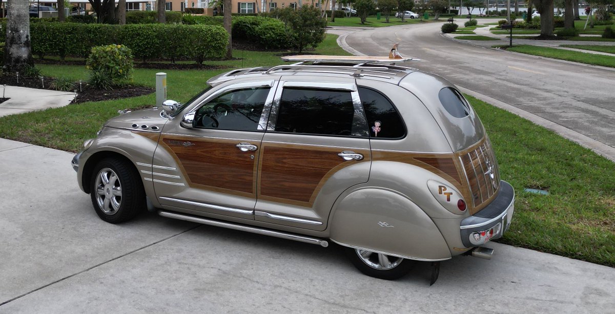 JD1one's tweet photo. @DougDeMuro Check out this wildly adorned PT Cruiser.  Only in Florida!
#PTCruiser https://t.co/sH4LXefwyk
