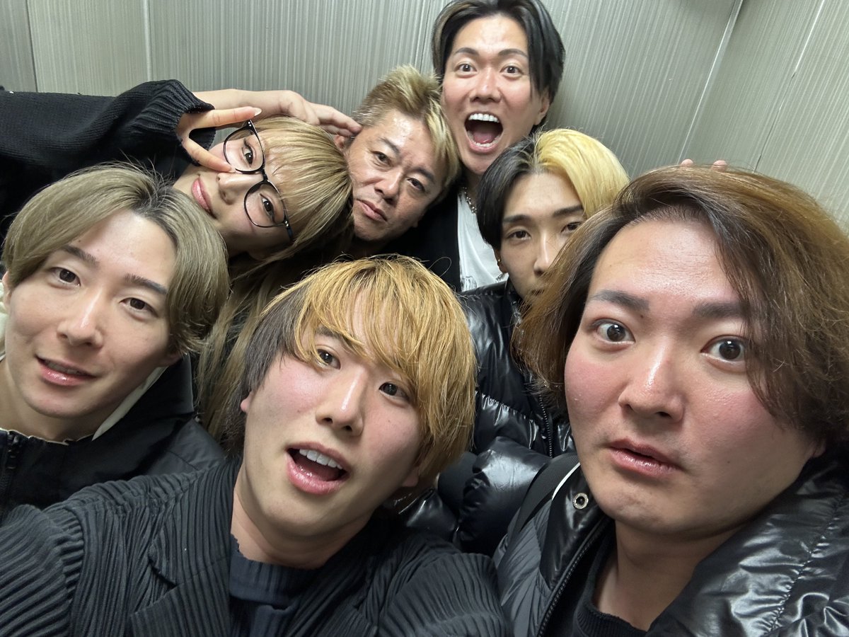 sunao709's tweet photo. 解散！ https://t.co/F6pBPtBnD3