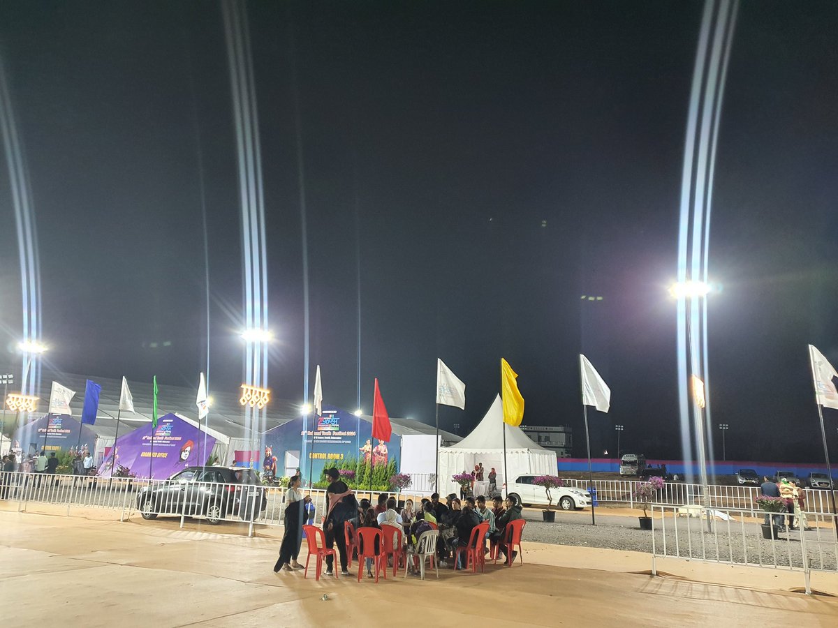 vansatcabs's tweet photo. Mega Event !!

Mega Preparations !!!

27th National Youth Festival, 2024 Nashik, Maharashtra 

Our beautiful Nashik City is getting ready for the Big Day tomorrow. 

#NYF2024
#youthfestival 
#Nashik https://t.co/lnawpBiO3A