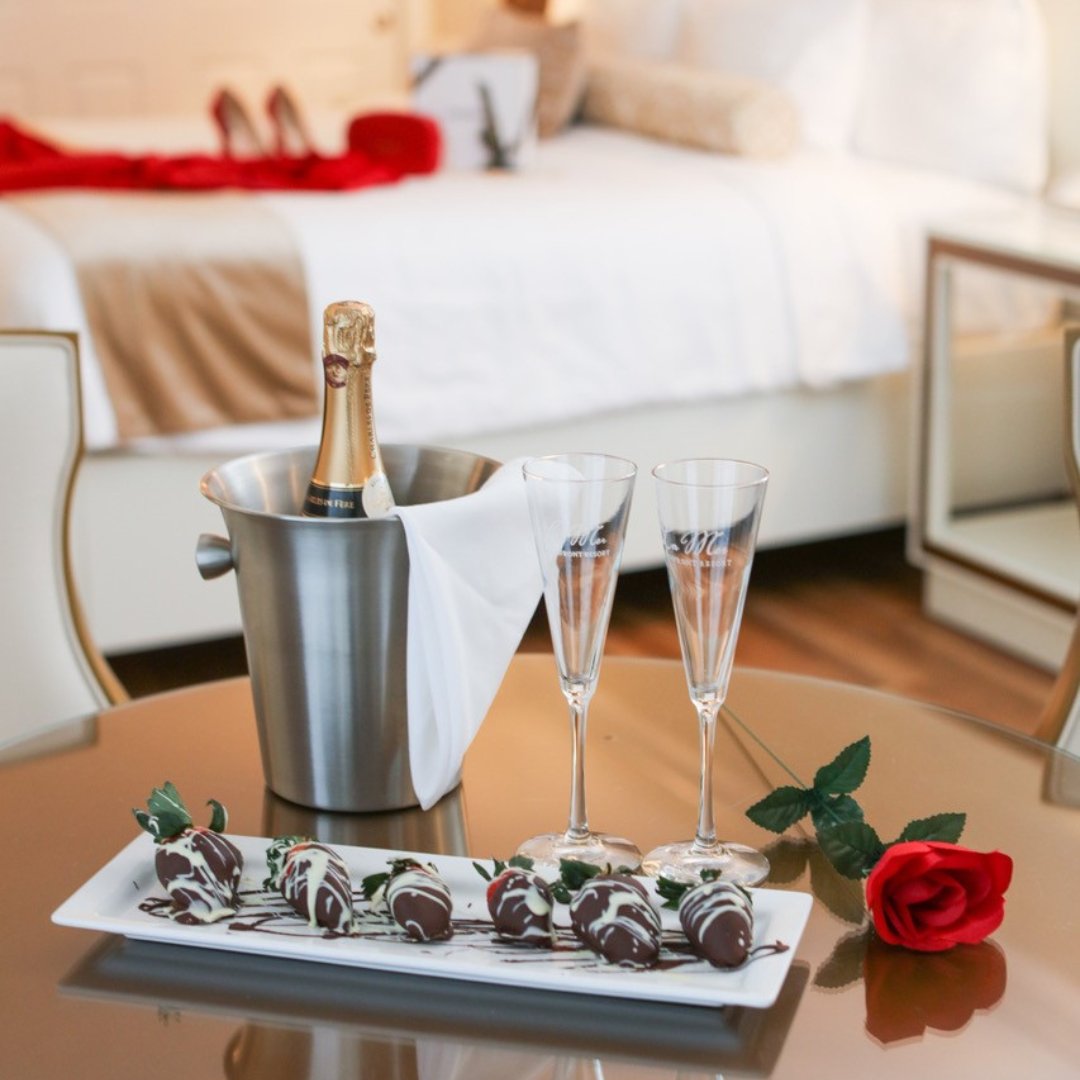 Plan your Valentine's Day early with our Winter Romance Package. Cozy moments await! ❤️

Please call 856-421-4470 to book your romantic getaway!