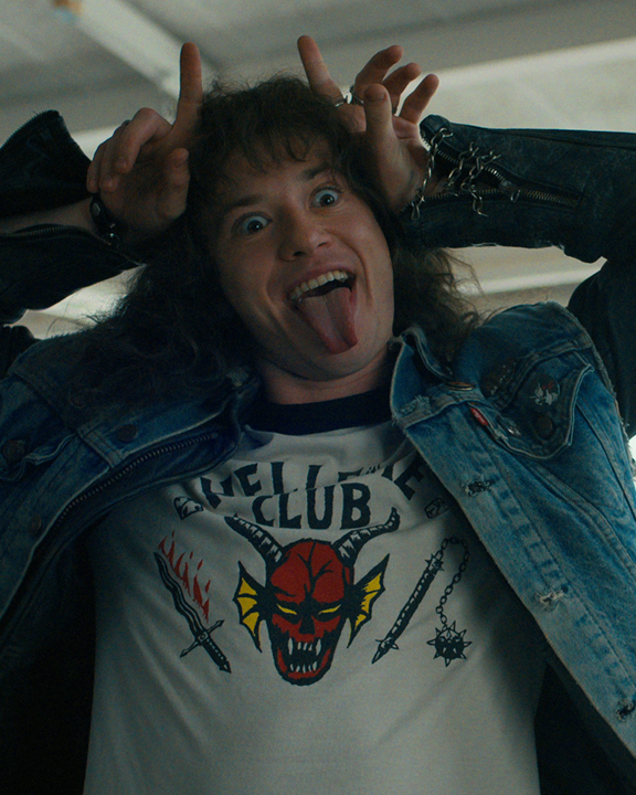 NetflixBrasil's tweet photo. misericórdia                      misericórdinha
                                                   (filho dele) https://t.co/LD9uRR42s6