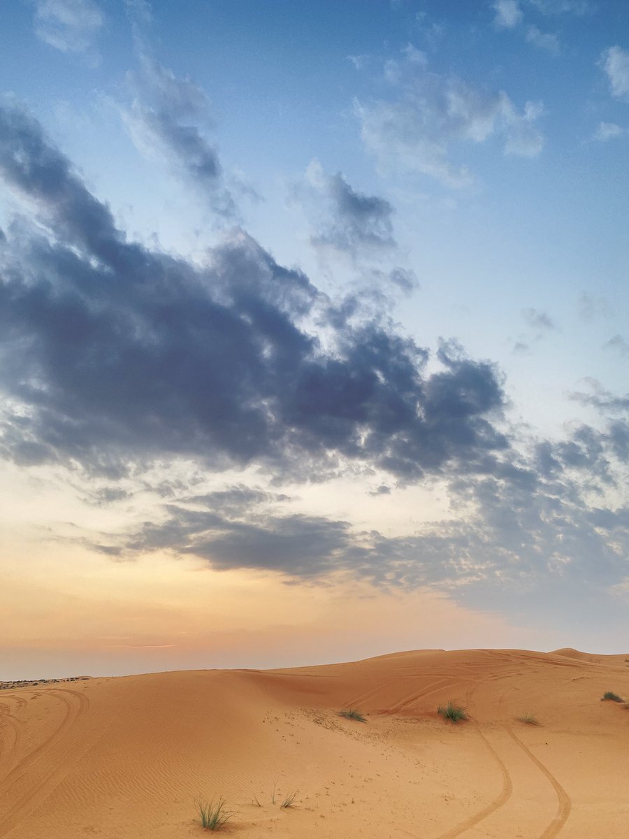 Yz16O's tweet photo. اصنع من الكوارث، قارب نجاة. https://t.co/ilnJKopLfz