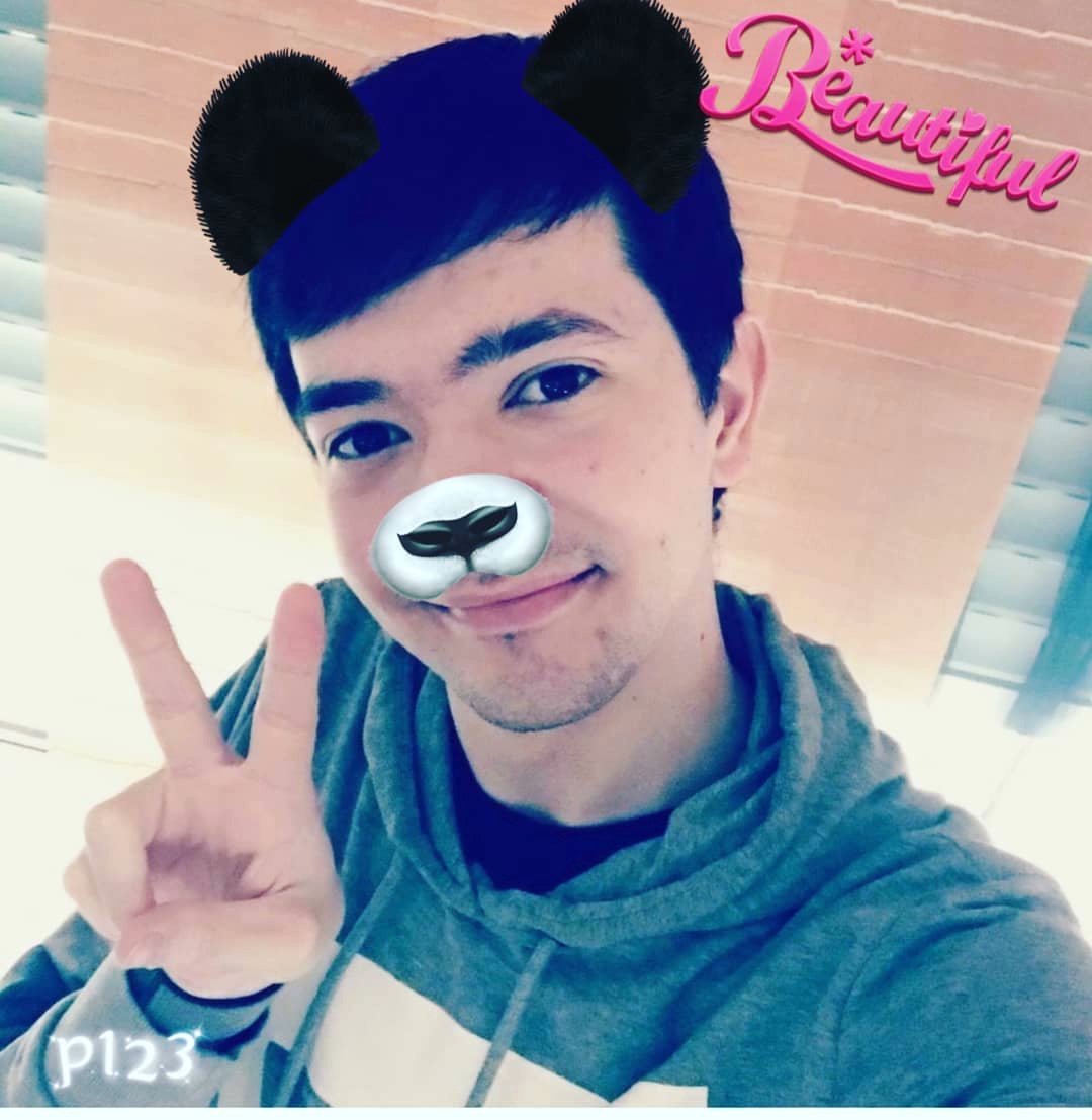 _Akio____'s tweet photo. #panda #cute #sweet #animal #süß #DestinyCast #triple_wii #besteCommunity #bearbeitet #FototEditor #imBus #reisen #peace https://t.co/eqzdT1t9KD