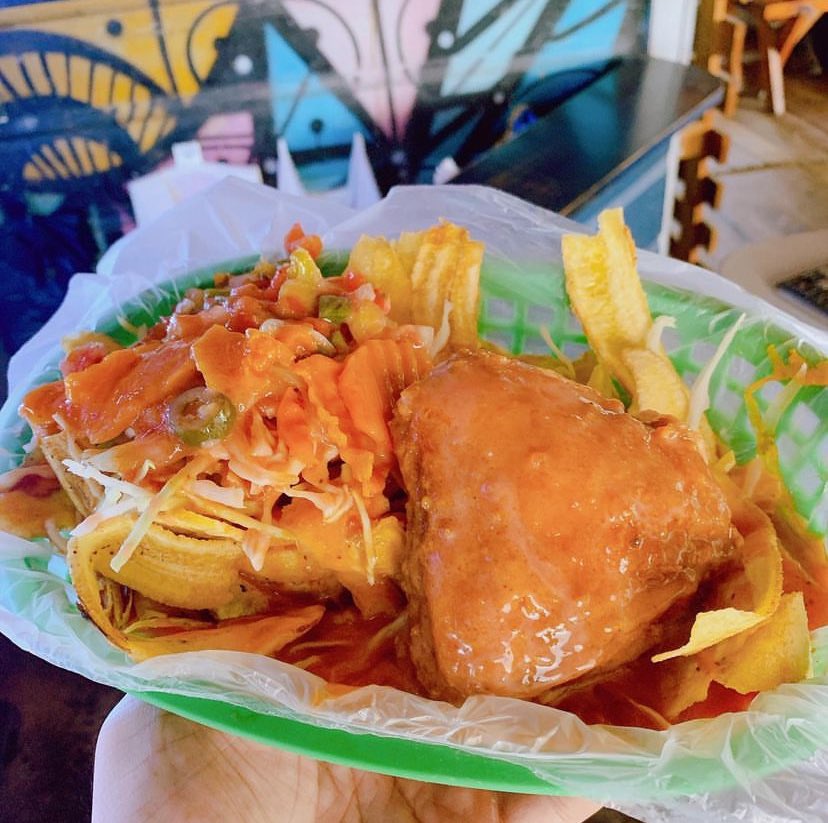 Pollito con tajadassss 😍😍😍

Te esperamos! 

I ❤️dirty chicken