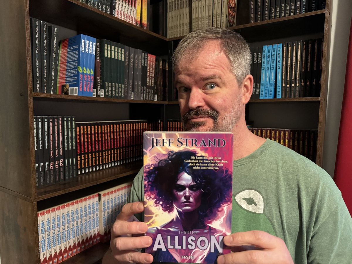 She’ll break your bones with her mind…in German! From <a href="/FestaVerlag/">Festa Verlag</a>.