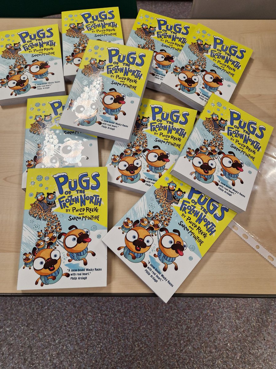 Thanks to <a href="/readingzone/">ReadingZone</a> for our bookclub's next brilliant book to read. We are looking forward to our author zoom with <a href="/jabberworks/">Sarah McIntyre</a> and <a href="/philipreeve1/">Philip Reeve</a> next week ! <a href="/ReadingatLLP/">Reading at LLP</a> <a href="/springwoodheath/">Springwood Heath</a>