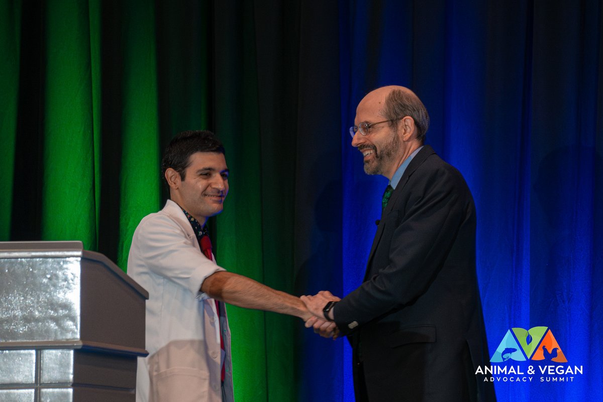 Who remembers the session "How Not to Age" with Michael Greger, M.D., and Dr. Faraz Harsini?

🤔What was your favorite takeaway? Drop your thoughts in the comments below!