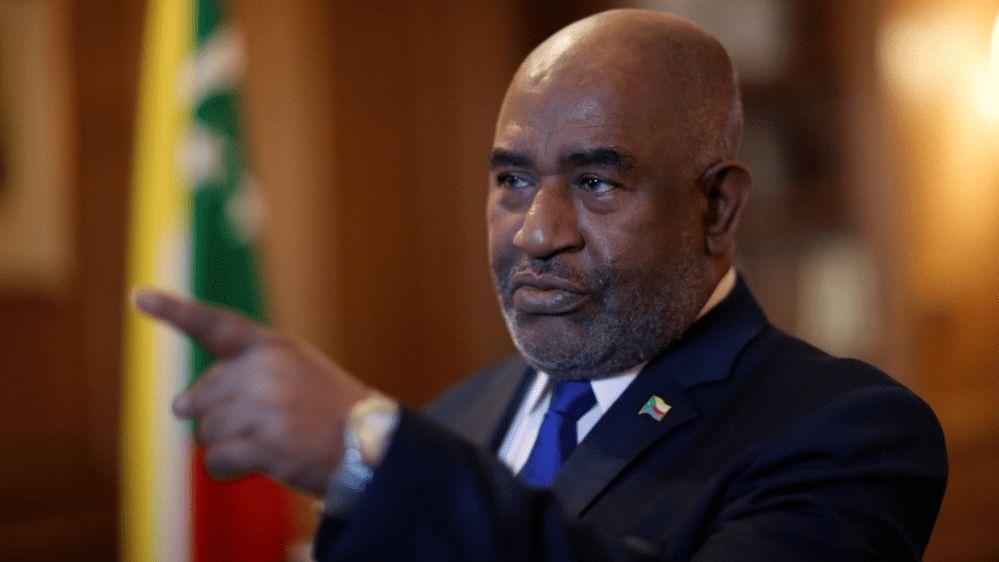 Comoros President Assoumani seeks fourth term in January 13 election 

buff.ly/3RT7qVH 

#ComorosElections
#Assoumani4thTerm
#DemocracyInComoros
#PoliticalElections
#ComorosPolitics
#ElectionTransparency
#PoliticalDissent
#ComorosDemocracy